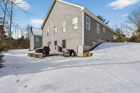 7 Aquatic Way Windham ME 04062