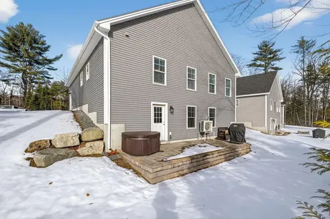 7 Aquatic Way Windham ME 04062