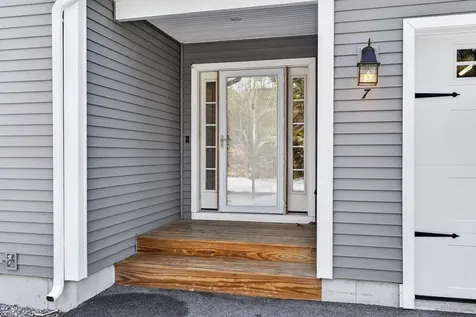 7 Aquatic Way Windham ME 04062