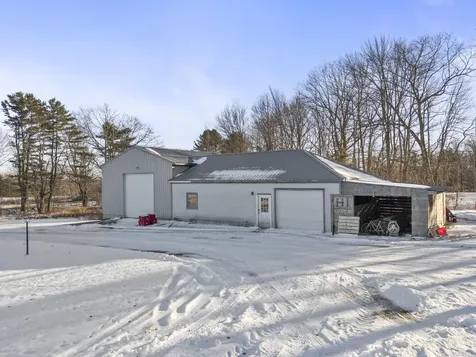 467 Bay Road Bowdoinham ME 04008