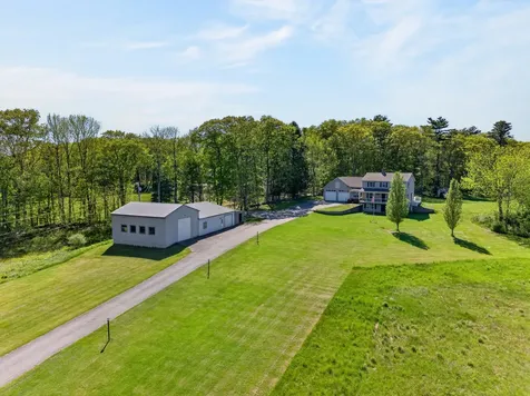 467 Bay Road Bowdoinham ME 04008