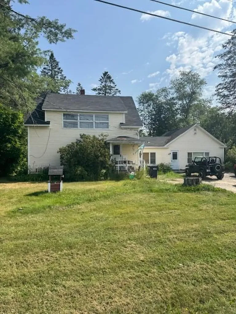 2485 Broadway Bangor ME 04401