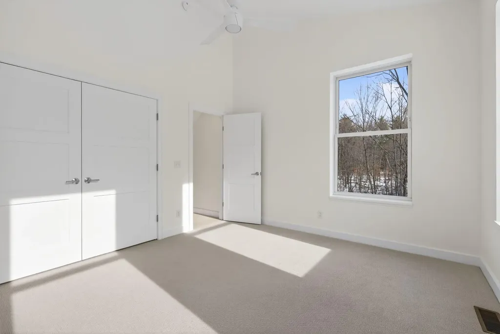 24 Mattie Lane Durham ME 04222