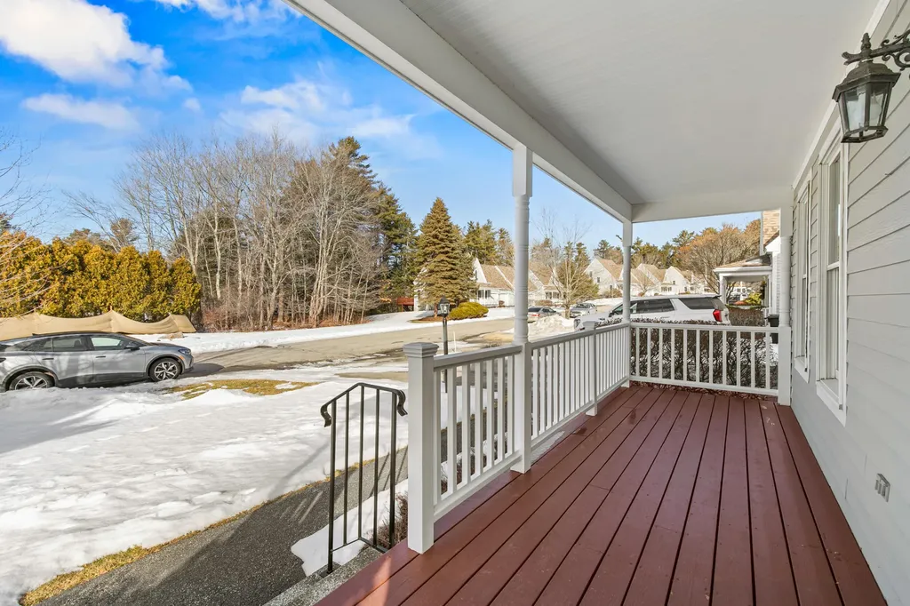 9 Gables Drive Yarmouth ME 04096