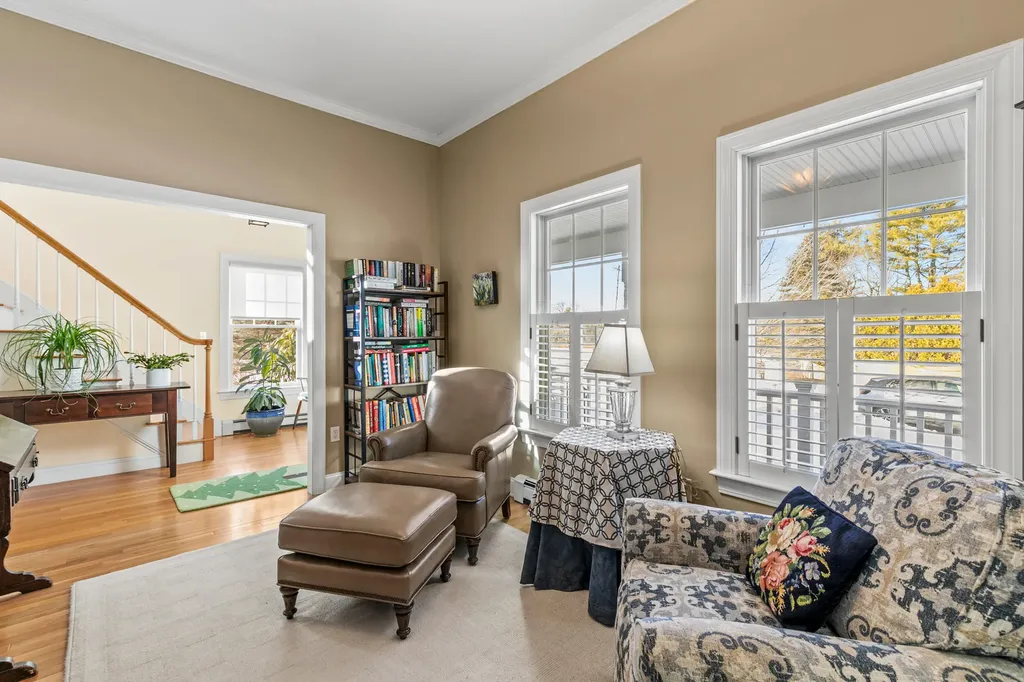 9 Gables Drive Yarmouth ME 04096