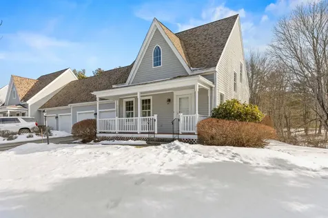 9 Gables Drive Yarmouth ME 04096