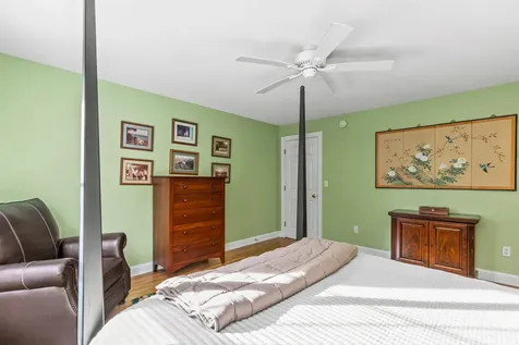 9 Gables Drive Yarmouth ME 04096