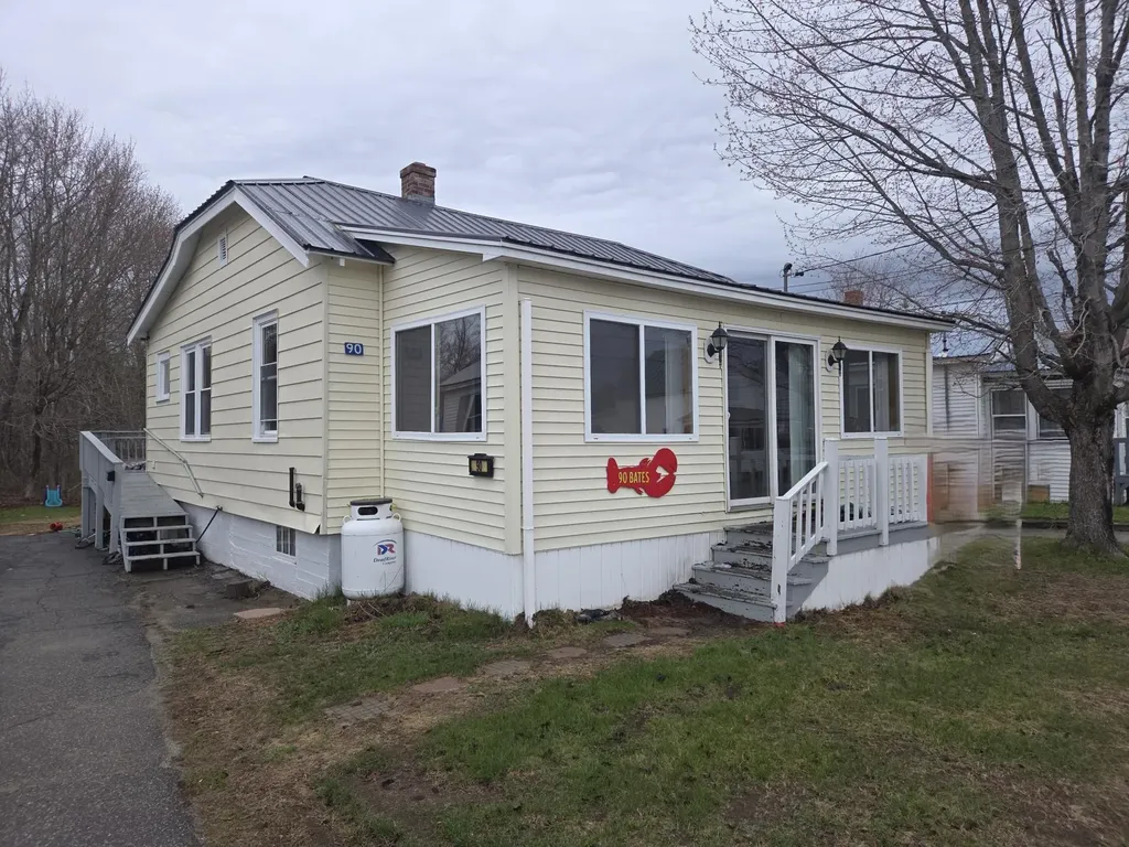 90 Bates Street Millinocket ME 04462