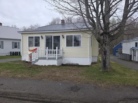 90 Bates Street Millinocket ME 04462