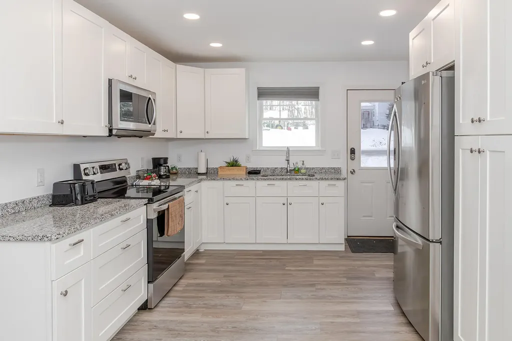 508 Essex Street Dover-foxcroft ME 04426