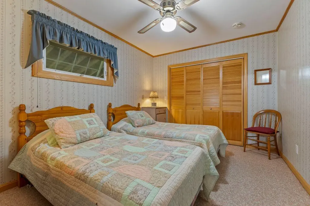 21 Wood Duck Way Norway ME 04268
