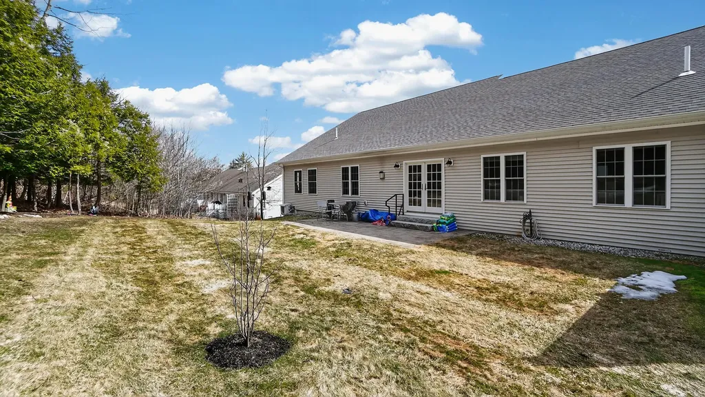 24 Hazel Lane North Yarmouth ME 04097