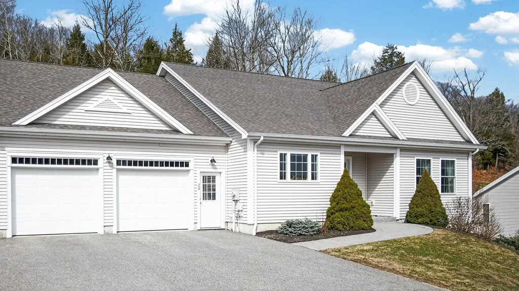 24 Hazel Lane North Yarmouth ME 04097