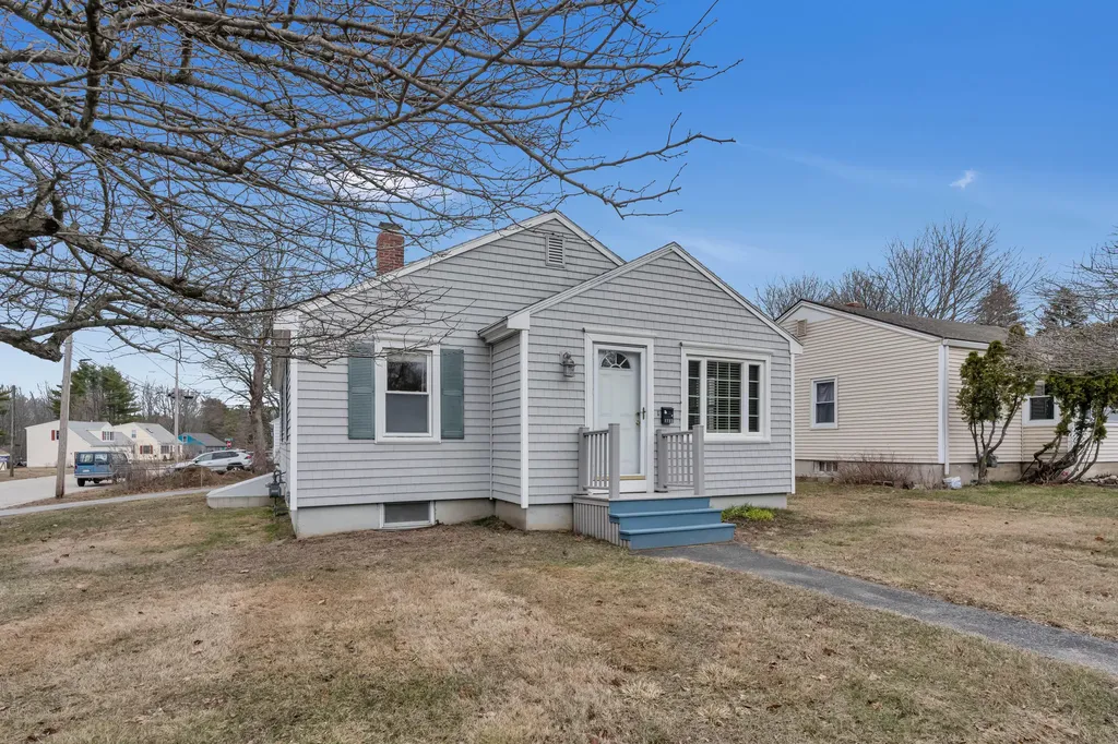1733 Forest Avenue Portland ME 04103