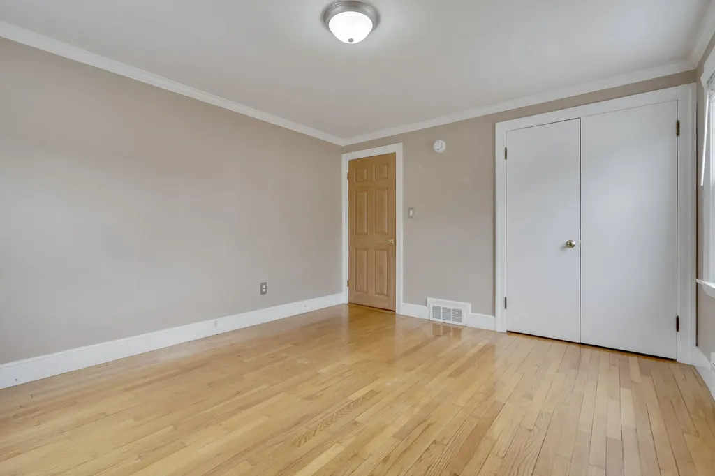 1733 Forest Avenue Portland ME 04103