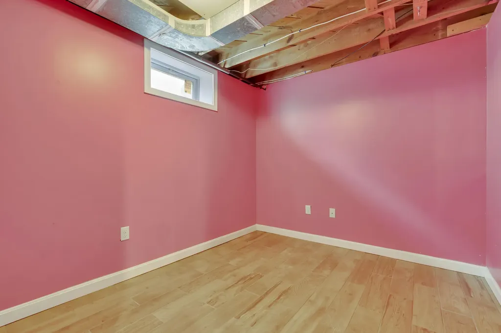 1733 Forest Avenue Portland ME 04103
