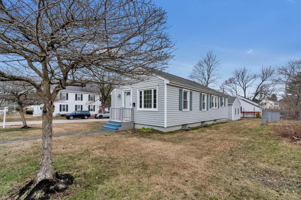 1733 Forest Avenue Portland ME 04103