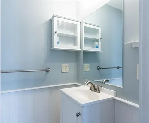 15 Hilltop Drive Rockport ME 04856
