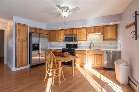 15 Hilltop Drive Rockport ME 04856