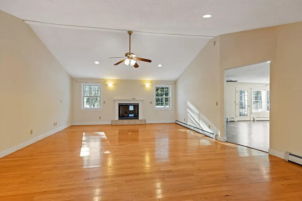 1 S Ridge Drive Winslow ME 04901
