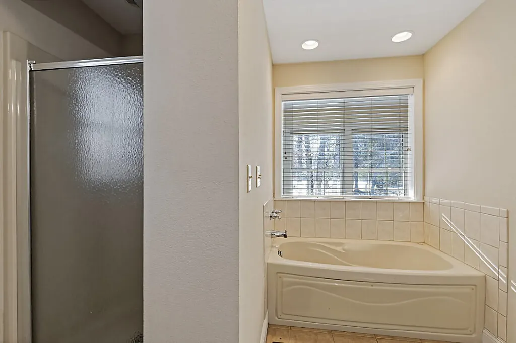 1 S Ridge Drive Winslow ME 04901
