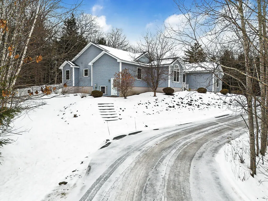 1 S Ridge Drive Winslow ME 04901