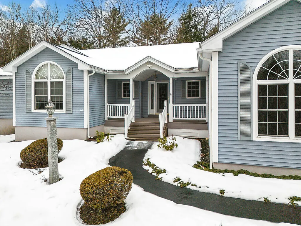 1 S Ridge Drive Winslow ME 04901