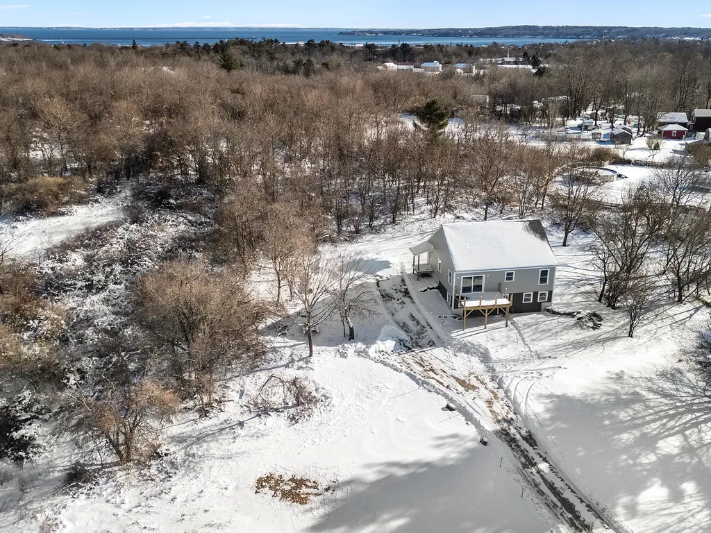 331 Limerock Street Rockland ME 04841