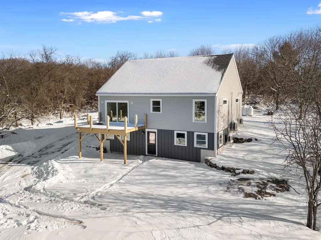 331 Limerock Street Rockland ME 04841