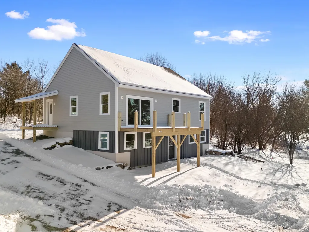 331 Limerock Street Rockland ME 04841