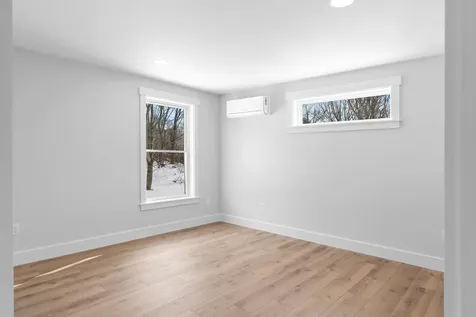 331 Limerock Street Rockland ME 04841