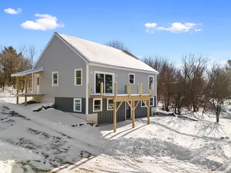 331 Limerock Street Rockland ME 04841