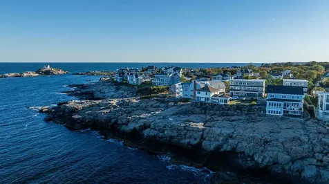 7 Nubble Point York ME 03909