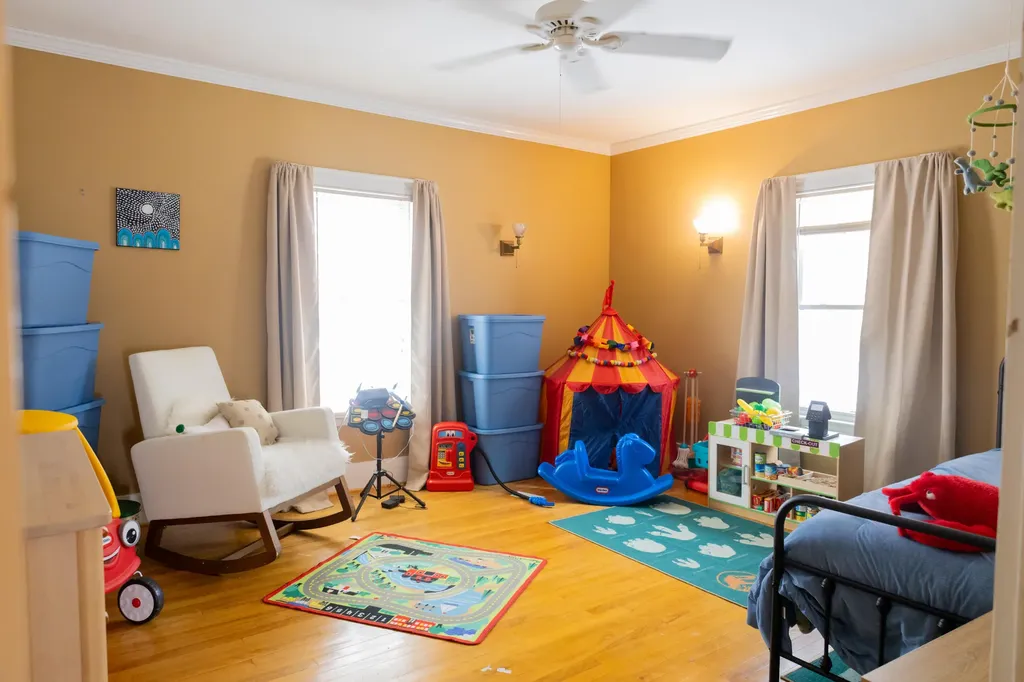 15 North Street Dixfield ME 04224