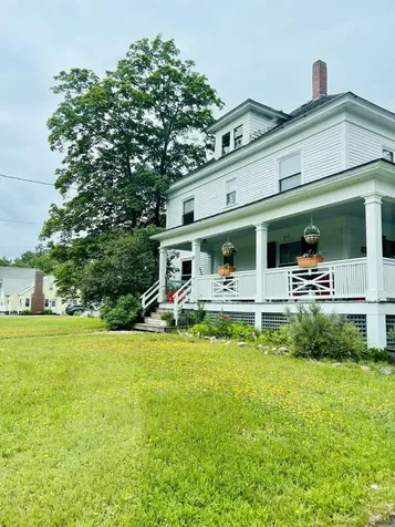 15 North Street Dixfield ME 04224
