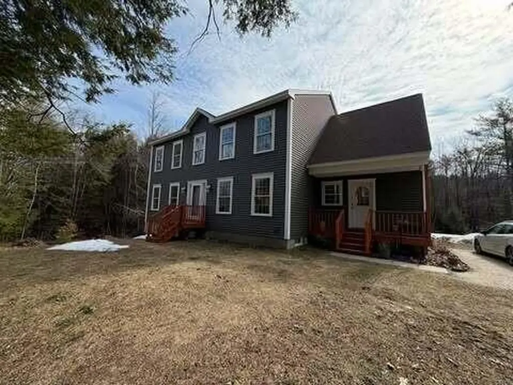141 Bradbury Road Lewiston ME 04240