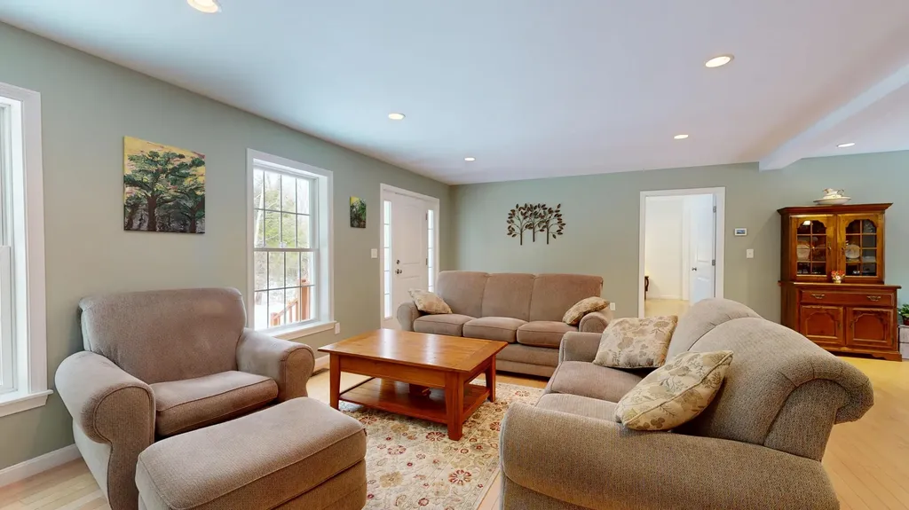 141 Bradbury Road Lewiston ME 04240