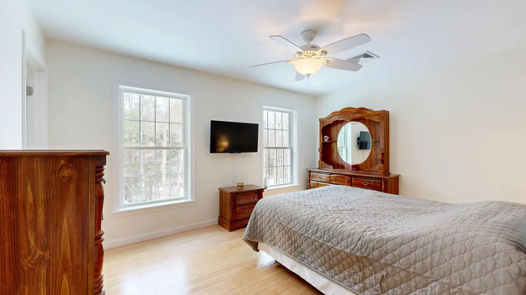 141 Bradbury Road Lewiston ME 04240