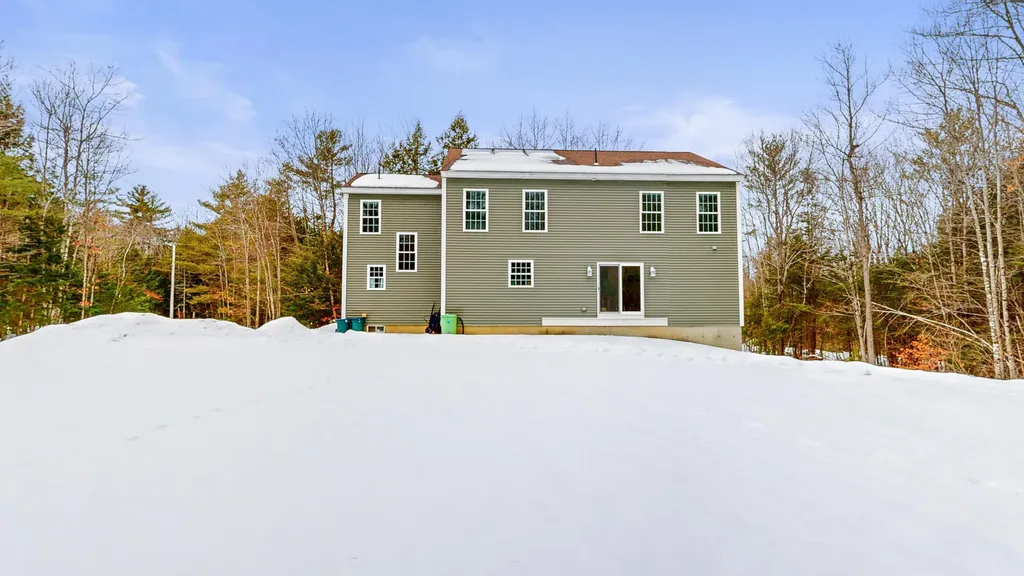 141 Bradbury Road Lewiston ME 04240