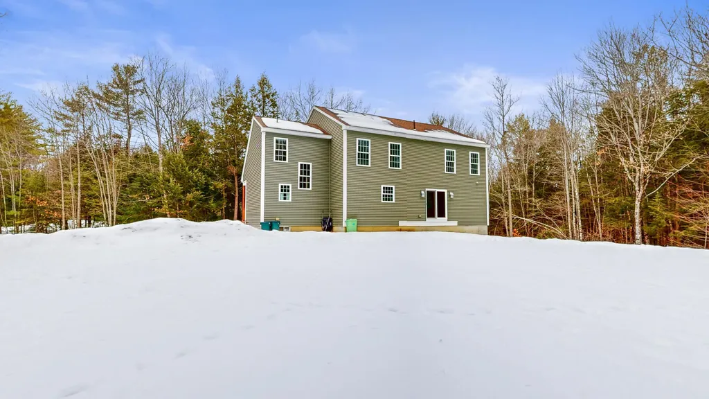 141 Bradbury Road Lewiston ME 04240