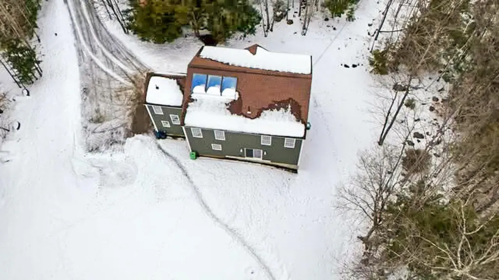 141 Bradbury Road Lewiston ME 04240