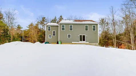 141 Bradbury Road Lewiston ME 04240