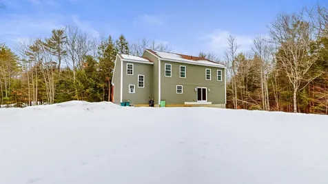 141 Bradbury Road Lewiston ME 04240