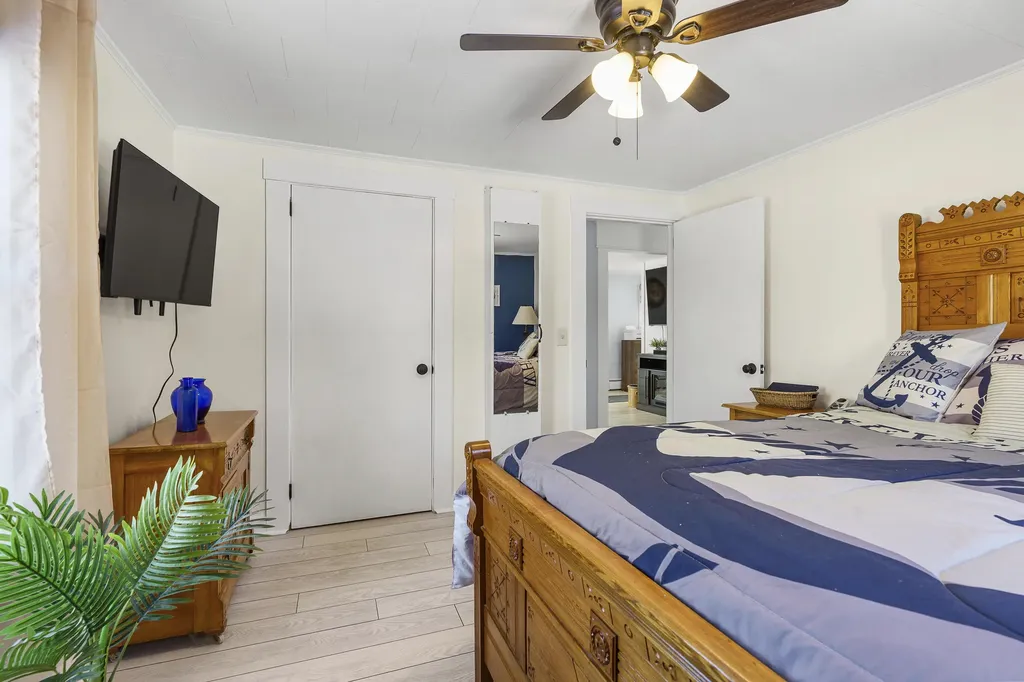 16 E Neck Road Nobleboro ME 04555