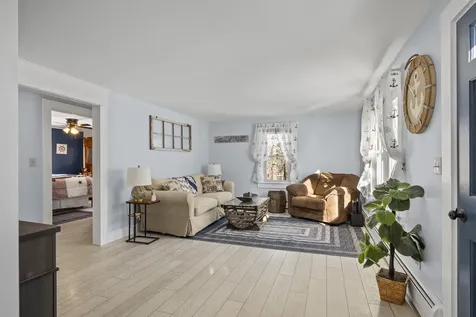 16 E Neck Road Nobleboro ME 04555