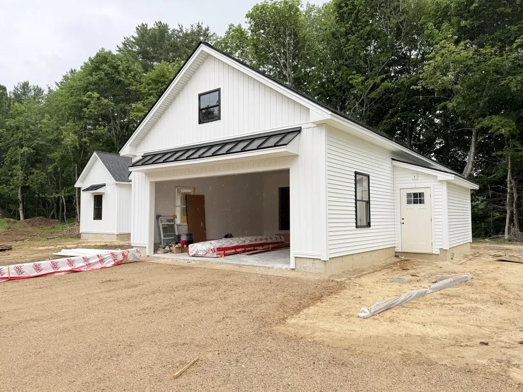 3 Walker Drive Saco ME 04072