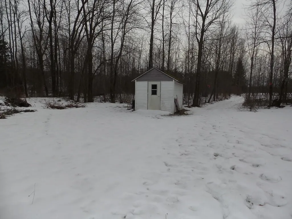 323 Neck Road Benton ME 04901