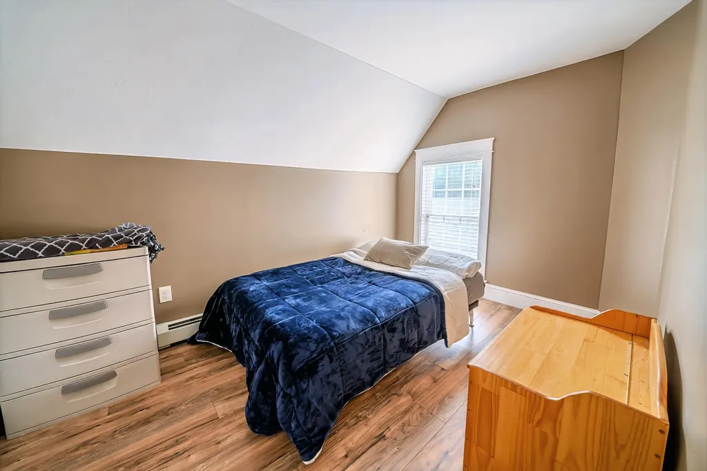 304 N Main Road N Hampden ME 04444
