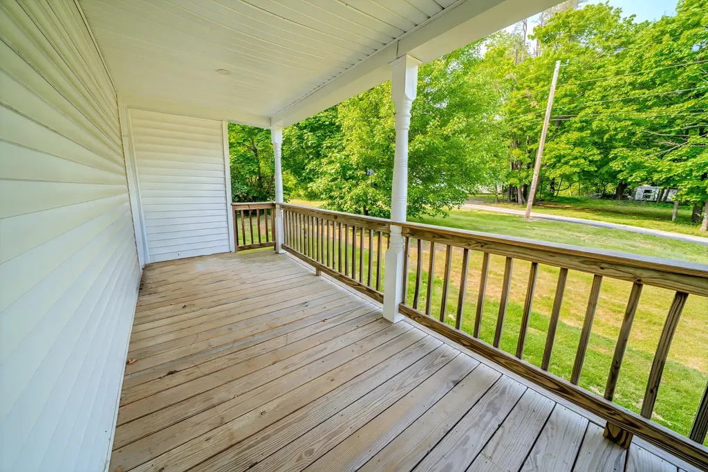 304 N Main Road N Hampden ME 04444