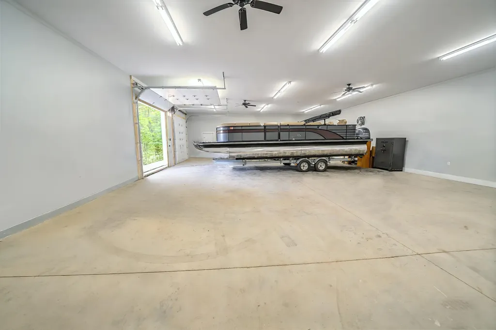 304 N Main Road N Hampden ME 04444
